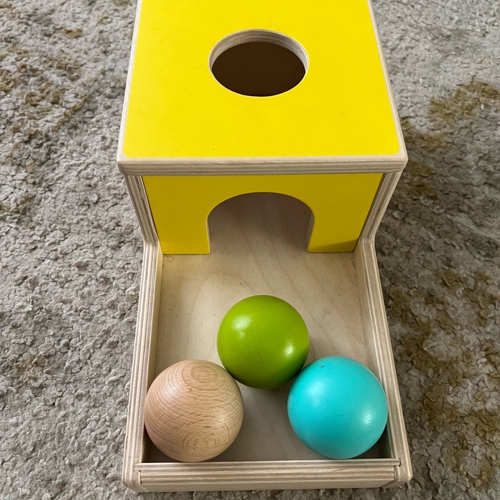 Lovevery Ball Drop Box